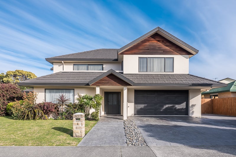 4 Lorna Irene Drive, Raumati South, Paraparaumu - Carousel 2