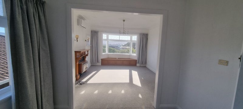 52 Wilberforce Street, Miramar, Wellington - Carousel 1