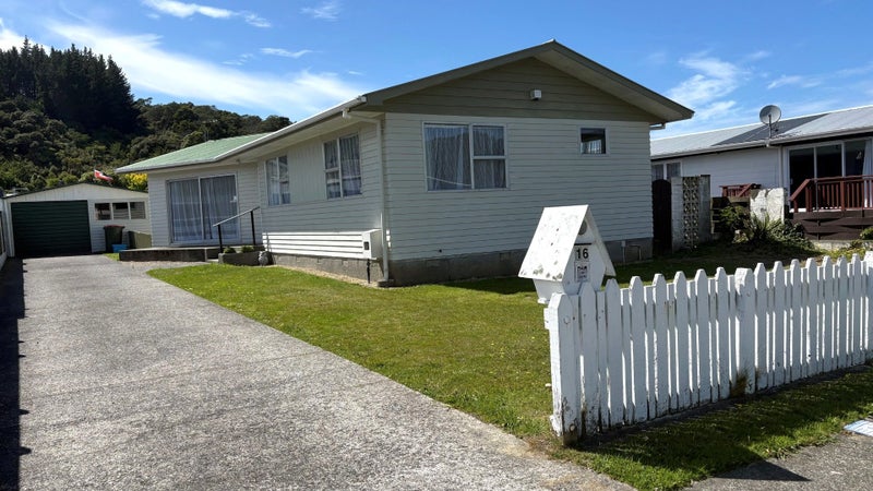 16 Meremere Street, Wainuiomata, Lower Hutt - Carousel 2