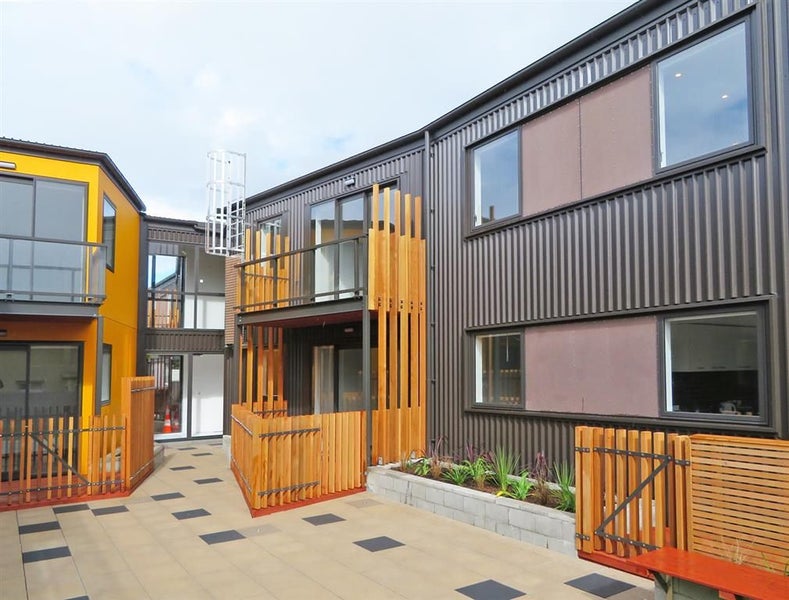 216/321 Jackson Street, Petone, Lower Hutt - Carousel 2