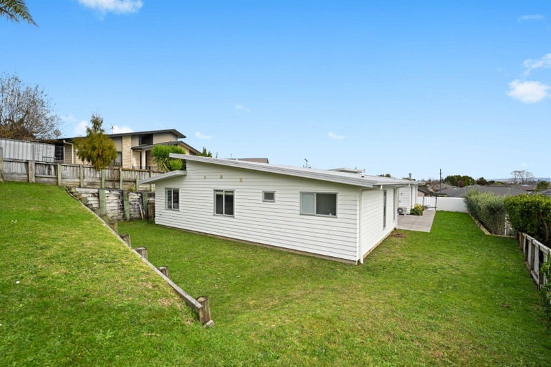 3 Cleeve Close, Huntington, Hamilton - Carousel 23