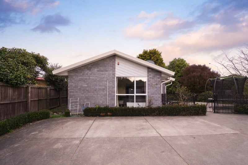 60 Ben Nevis Drive, Broomfield, Christchurch - Carousel 2
