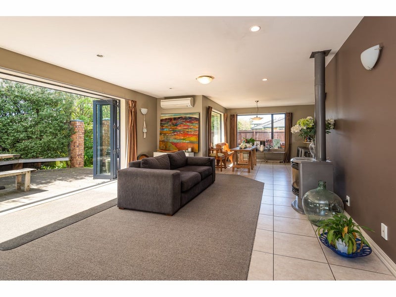 9 Virtue Place, Bishopdale, Christchurch - Carousel 2