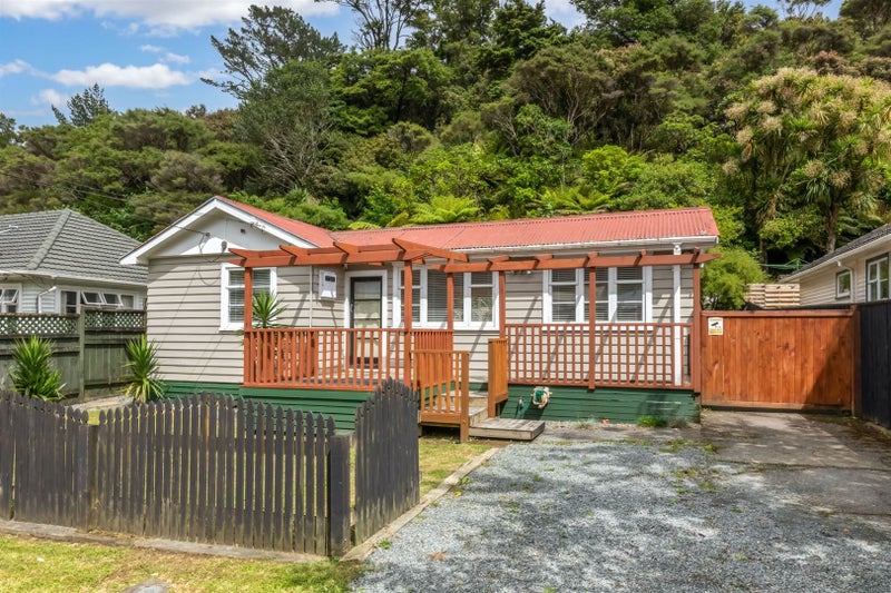 43 Hair Street, Wainuiomata, Lower Hutt - Carousel 1