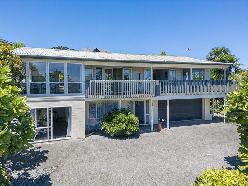 10 Glanville Close, Stanmore Bay, Whangaparaoa - Carousel 1