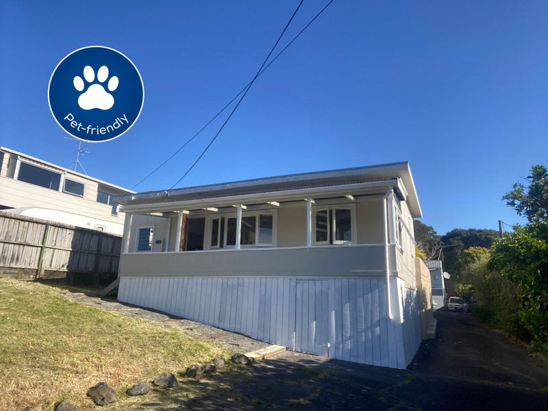 1289A Whangaparaoa Road, Army Bay, Whangaparāoa - Carousel 1