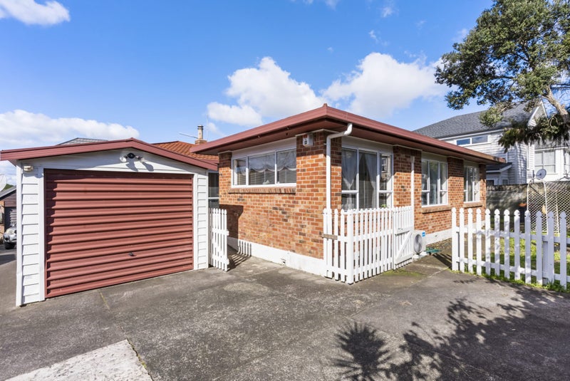 159A Campbell Road, One Tree Hill, Auckland - Carousel 1