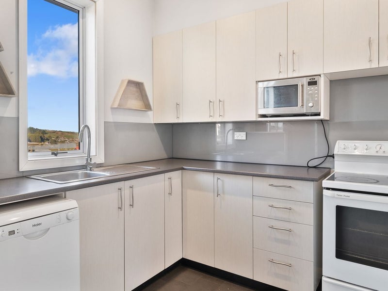 9 Exmouth Street, Abbotsford, Dunedin - Carousel 2