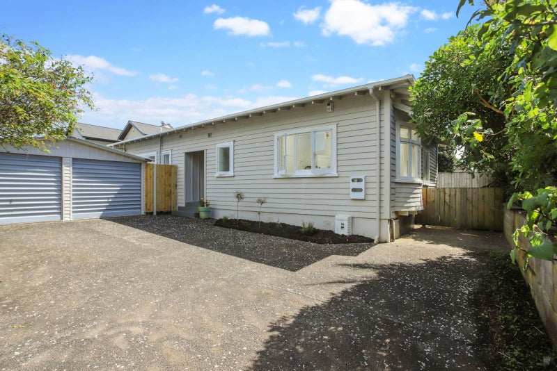 11 Fairholme Avenue, Epsom, Auckland - Carousel 1