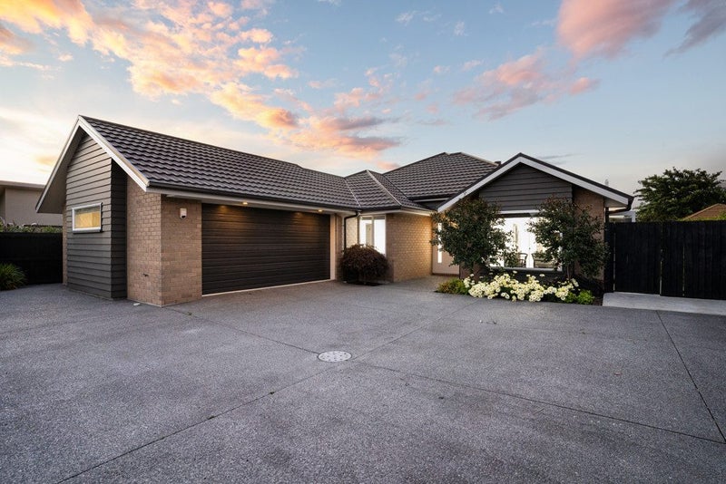 49 Mokihi Gardens, Hillmorton, Christchurch - Carousel 1