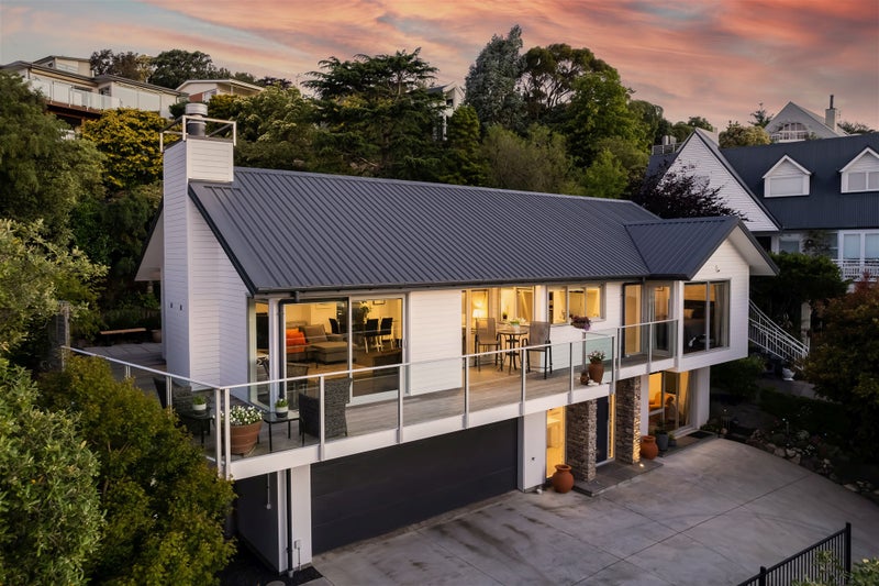 17 Janice Place, Mount Pleasant, Christchurch - Carousel 1