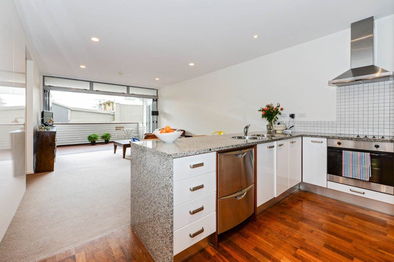 204/10 Fox Street, Parnell, Auckland - Carousel 1