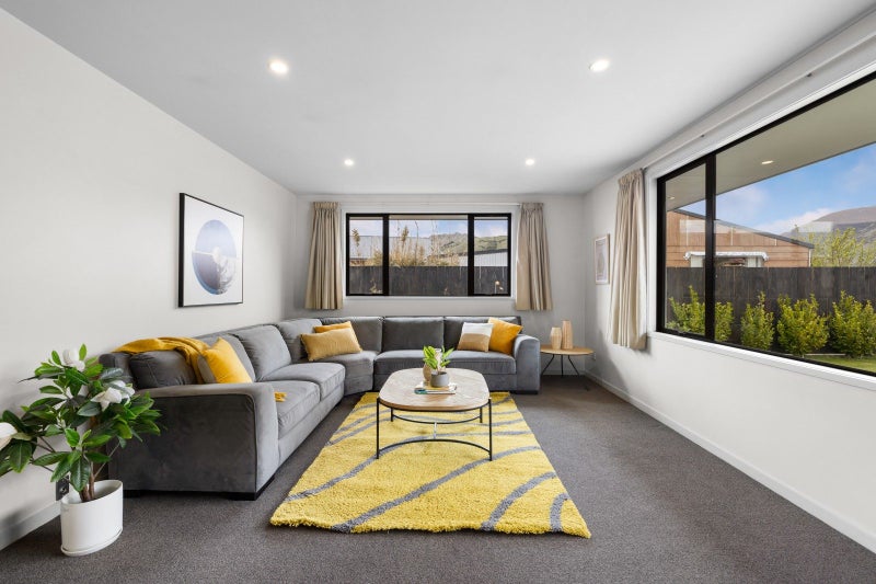 23 Lochnagar Drive, Lake Hayes, Queenstown - Carousel 2