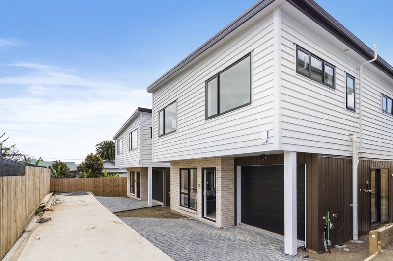 451D Massey Road, Mangere East, Auckland - Carousel 2