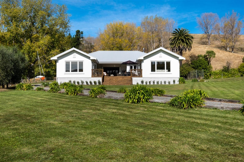 399 Te Apiti Road, WAIMARAMA, HAVELOCK NORTH - Carousel 2