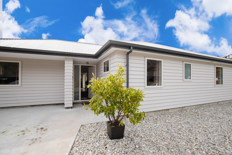 86 Stalker Road, Lower Shotover, Queenstown - Carousel 1