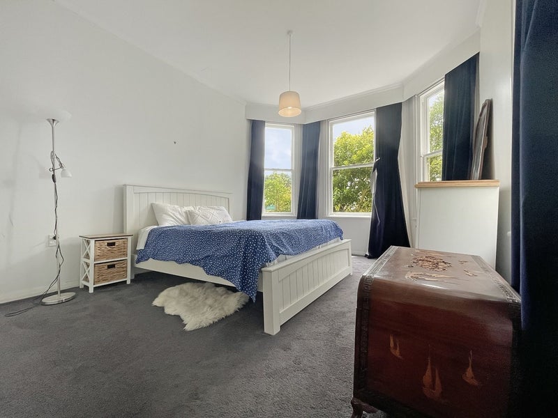 8 Liffey Crescent, Island Bay, Wellington - Carousel 2