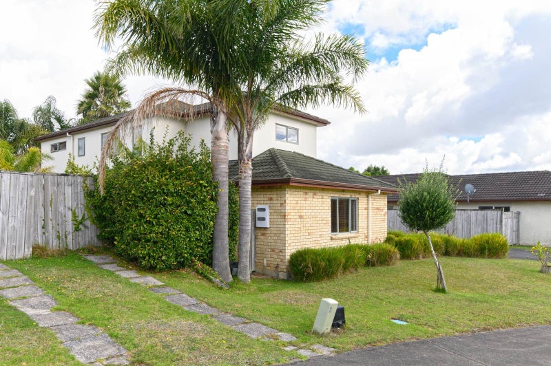 1 Mary Forgham Drive, Greenhithe, Auckland - Carousel 26