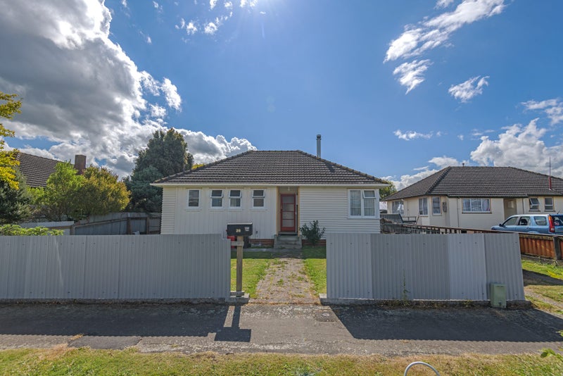 28 Humber Street, Roslyn, Palmerston North - Carousel 2