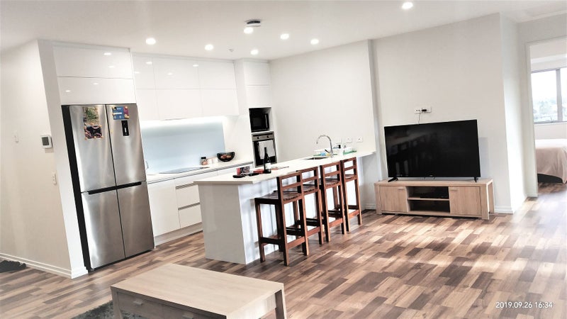 6/46 Wellington Street, Howick, Auckland - Carousel 1