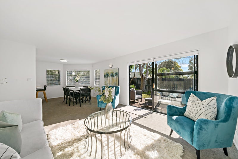 2C Tokomaru Street, Orakei, Auckland - Carousel 2