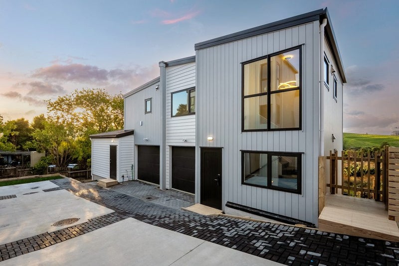 5/1090 Beach Road, Torbay, Auckland - Carousel 2