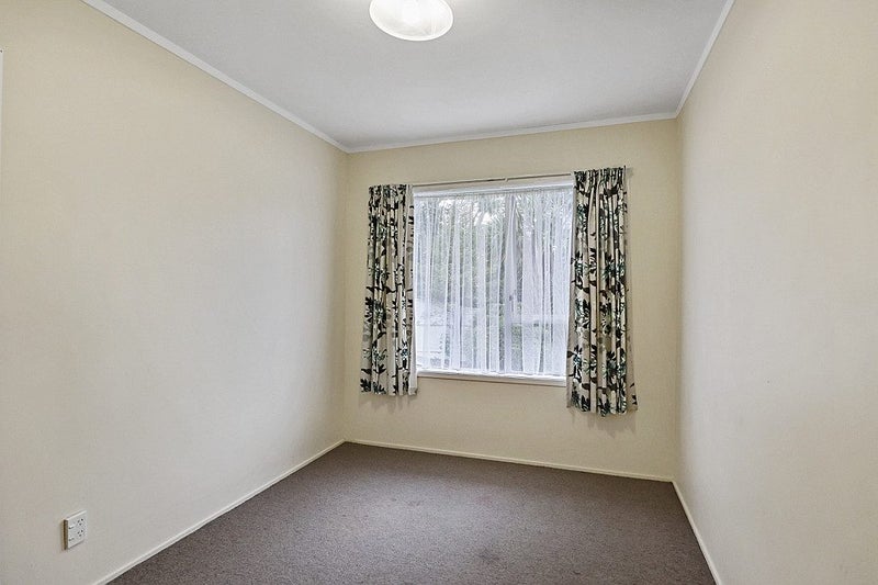 2/48 Mirrabooka Avenue, Botany Downs, Auckland - Carousel 7