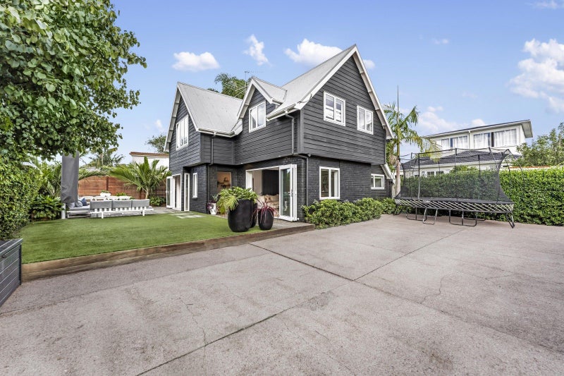 5 Dempsey Street, Remuera, Auckland - Carousel 1
