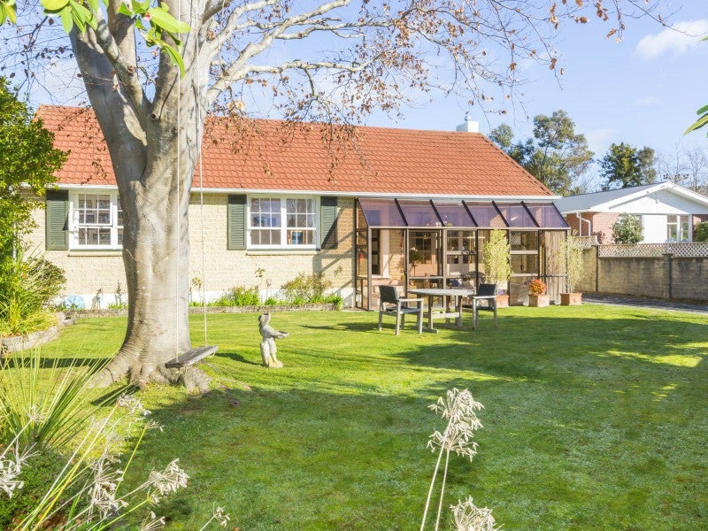 9 Terminus Street, Silverstream, Upper Hutt - Carousel 2
