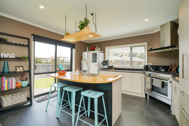 6 Medway Street, Kingswell, Invercargill - Carousel 2