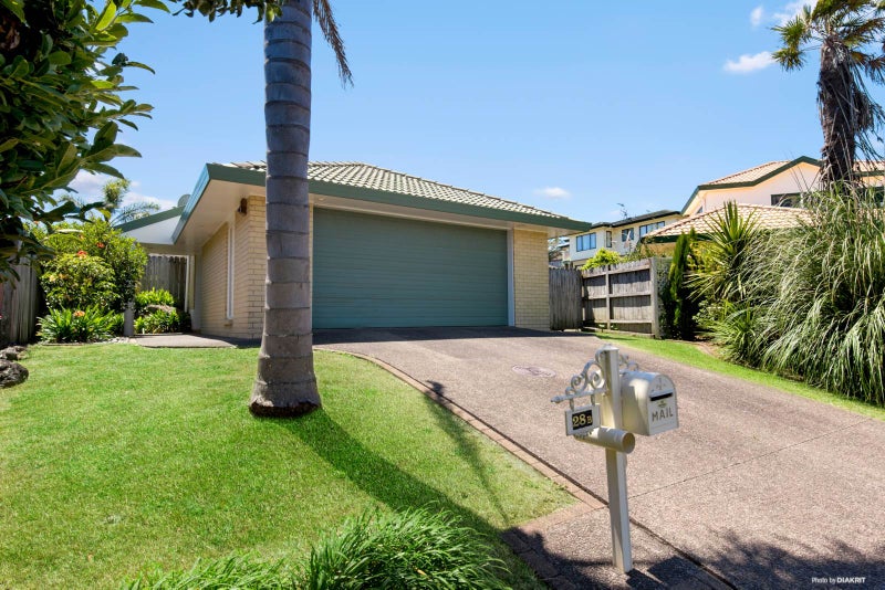 28 Limerick Place, Dannemora, Auckland - Carousel 1