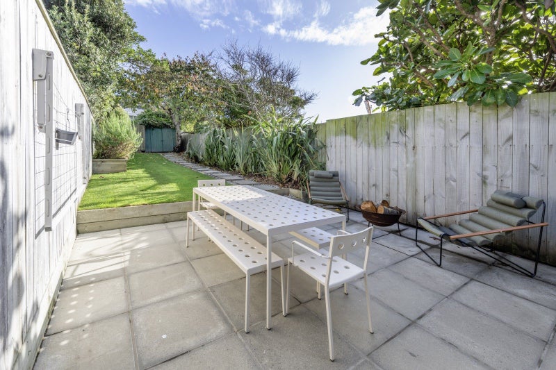 246 Adelaide Road, Newtown, Wellington - Carousel 11