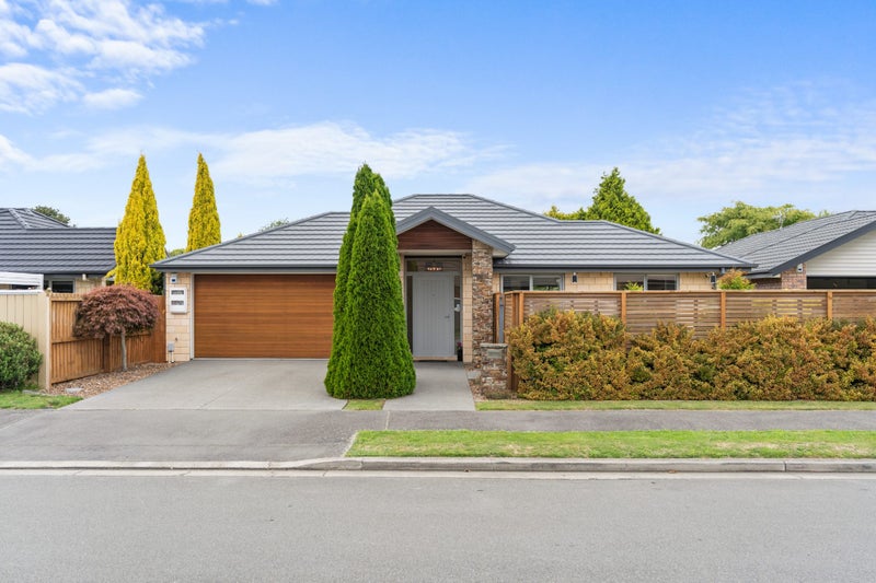4 Taggart Place, Sockburn, Christchurch - Carousel 1