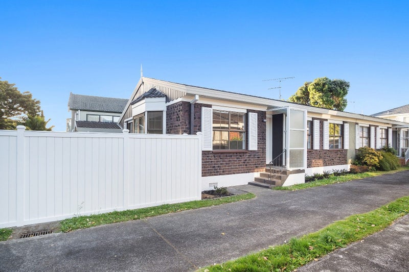 1/15 Alba Road, Epsom, Auckland - Carousel 1