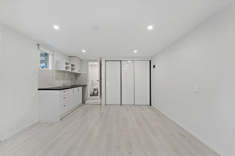 1/14 Chislehurst Street, Henderson, Auckland - Carousel 22