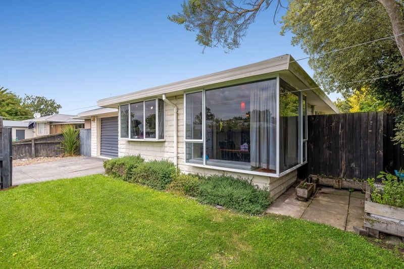 1B Charles Upham Avenue, Hillmorton, Christchurch - Carousel 2
