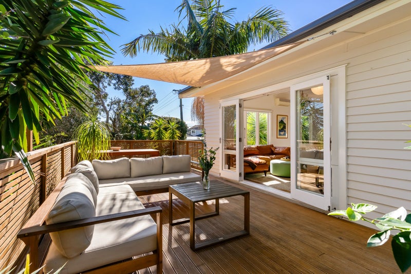 1/16A BARDIA Street, Belmont, Auckland - Carousel 2