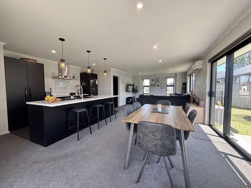 9 Korimako WAY, Coastlands, Whakatane - Carousel 1