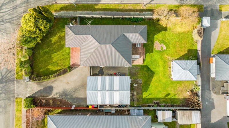 39 Claridges Road, Casebrook, Christchurch - Carousel 1