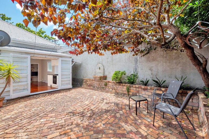 4 Gibraltar Crescent, Parnell, Auckland - Carousel 2
