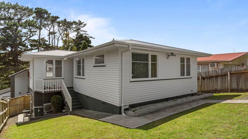 26 Rangitiki Crescent, Lynfield, Auckland - Carousel 1