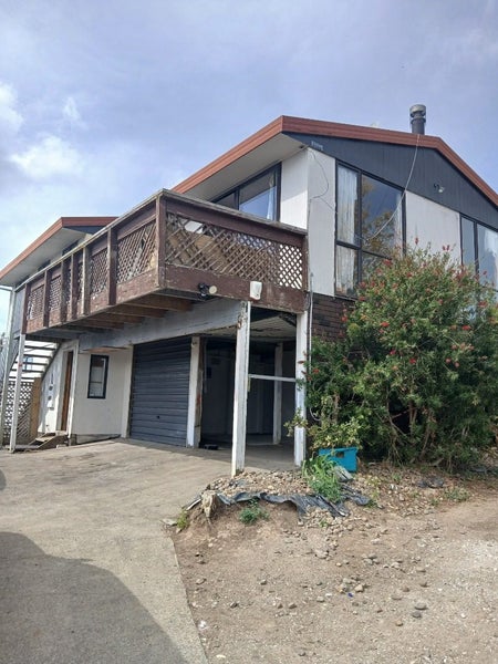15 Kopara Place, Clendon Park, Auckland - Carousel 1