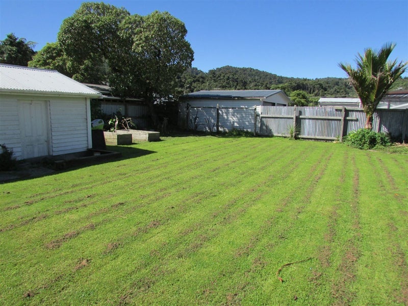 5 Elizabeth Street, Greymouth, Greymouth - Carousel 21