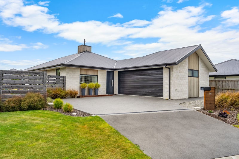 10 Banded Place, Rolleston, Rolleston - Carousel 1