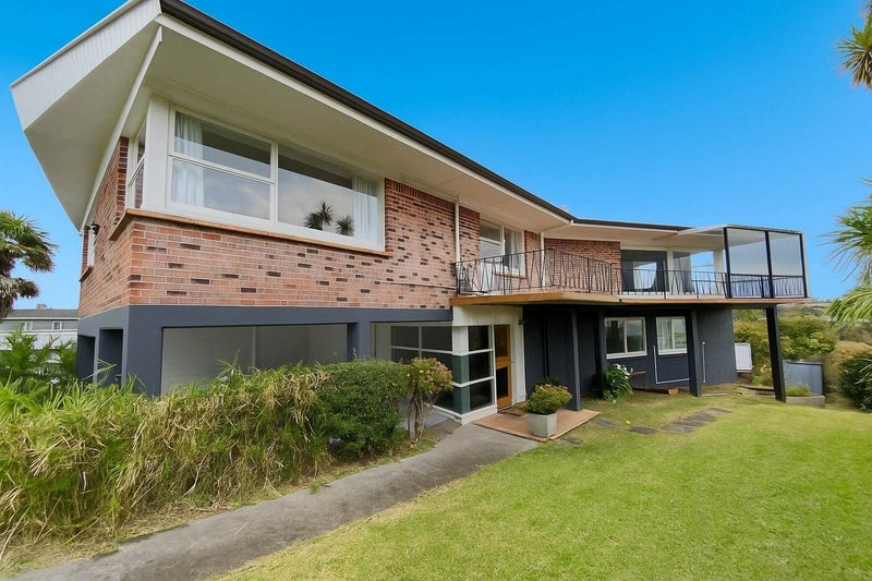 18 Coates Road, Cockle Bay, Auckland - Carousel 2