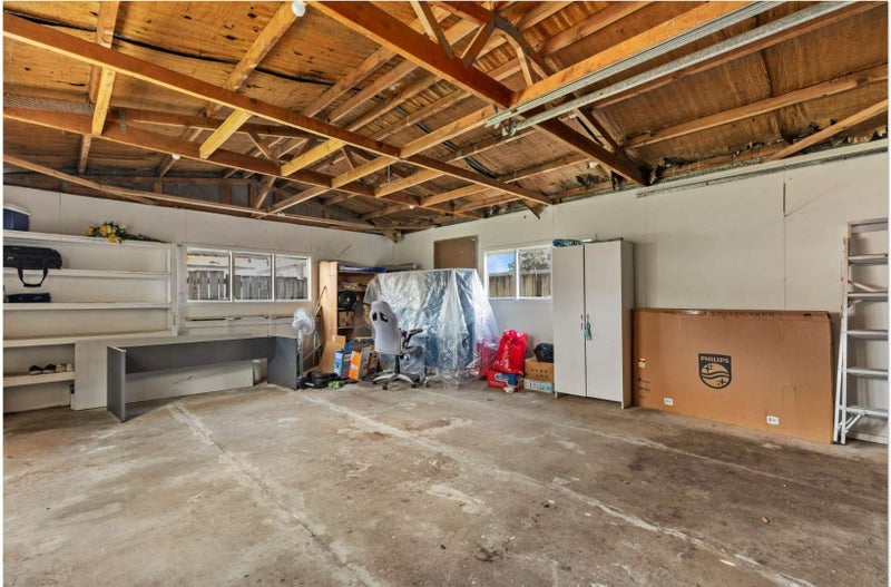 303 Roscommon Road, Clendon Park, Auckland - Carousel 13