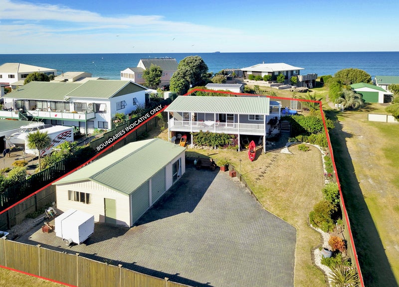 645 Pukehina Parade, Te Puke - Carousel 1