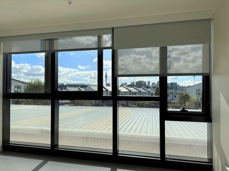 1T/16 Burton Street, Grafton, Auckland - Carousel 2