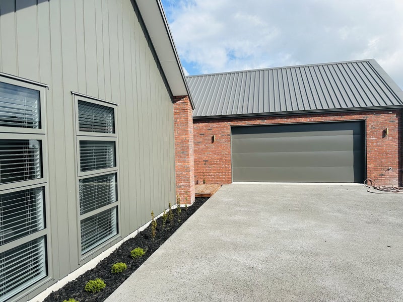 20 Tekapo Road, Baverstock, Hamilton - Carousel 2