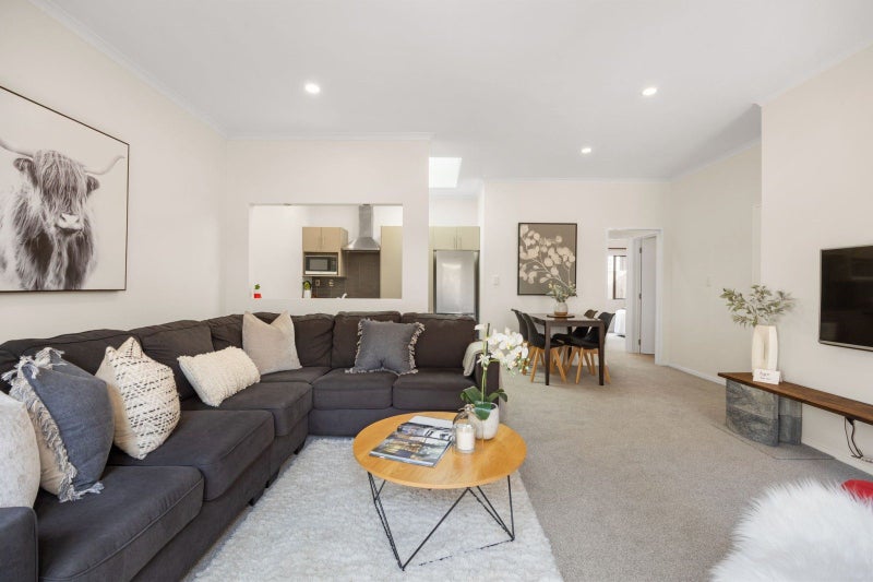 11B Bleakley Place, Hillcrest, Hamilton - Carousel 1